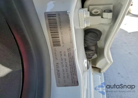 2014 Maserati Ghibli S z USA, uszkodzony, nr VIN ZAM57RTA3E1126537